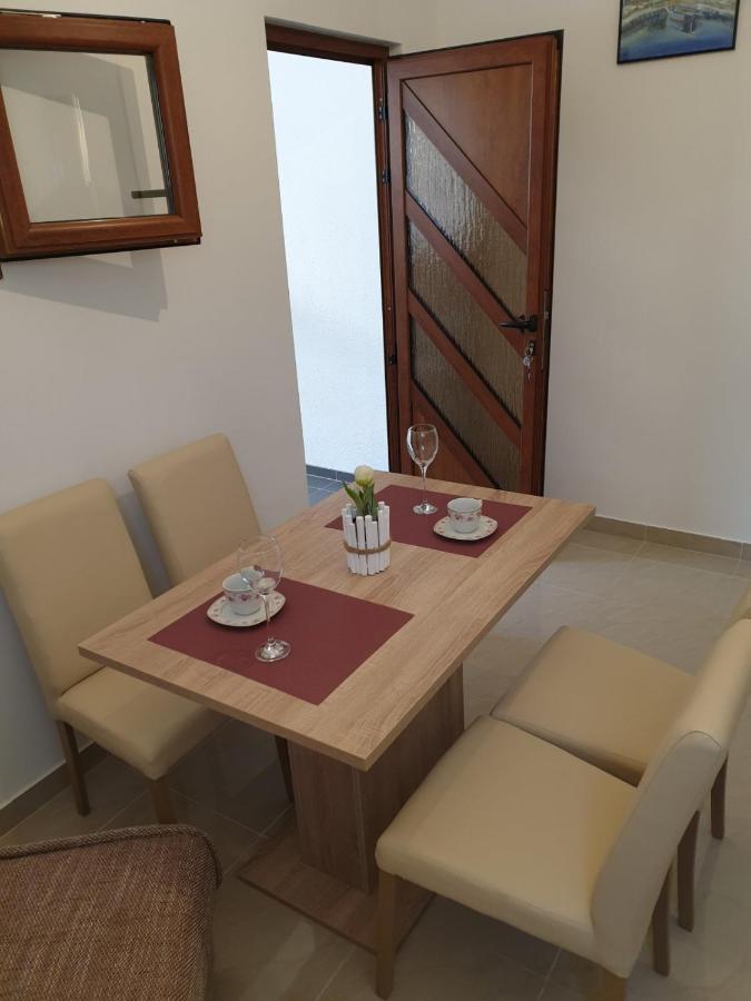 Apartamento Vito Starigrad Paklenica Exterior foto